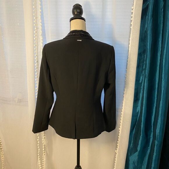 Le lis blanc blazer, size 40 (European), US6 - Picture 5 of 12